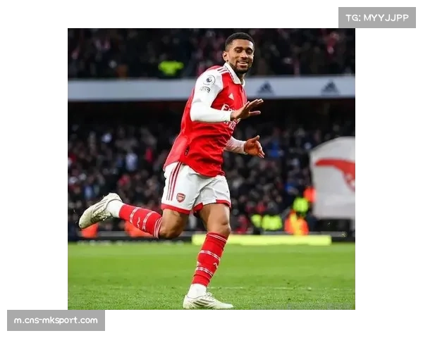 阿森纳七分领跑积分榜 攻防两端展现冠军相